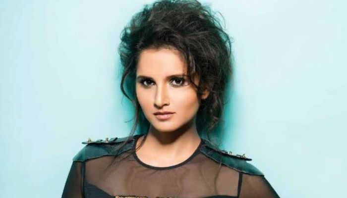 Sania Mirza Height Weight Age Wiki Bio Husband Net Worth Sania mirza with her pet cat. sania mirza height weight age wiki