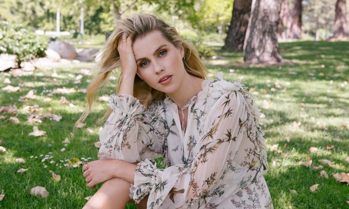 Claire Holt, Aquarius Wiki