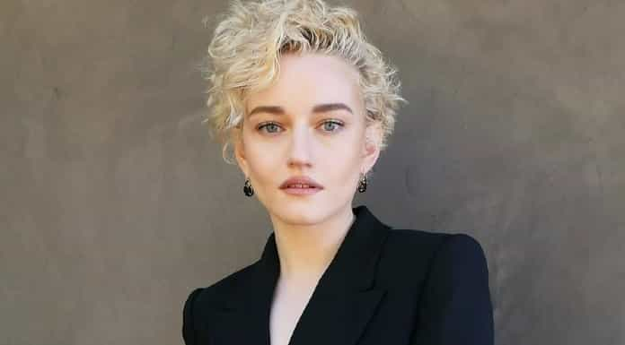 Julia Garner